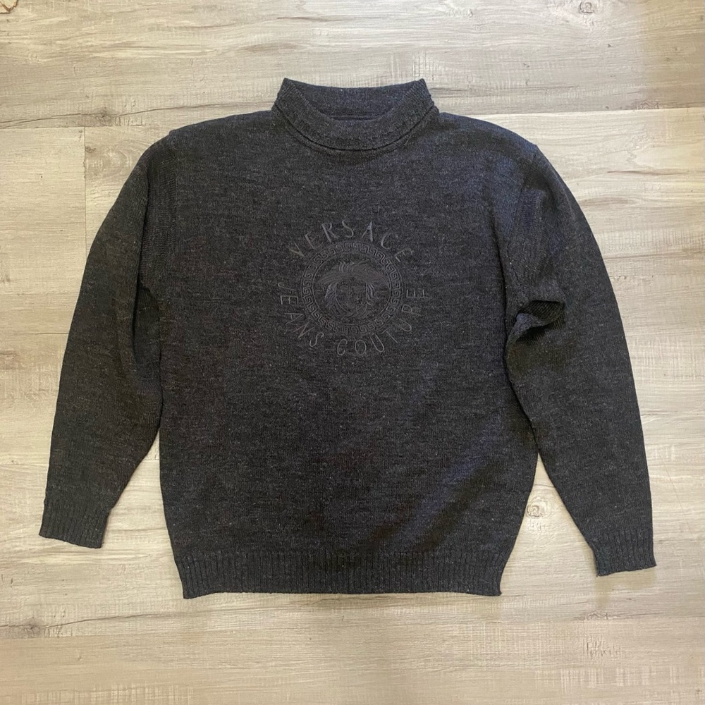 Versace Jeans Couture Sweater Medusa Logo. Men’s Medium